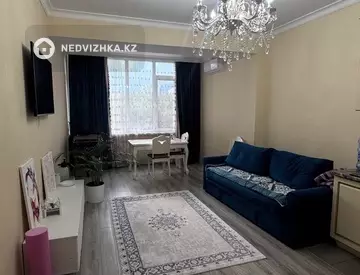 2-комнатная квартира, этаж 6 из 10, 68 м², На длительный срок