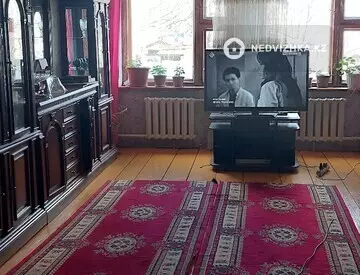 5-комнатный дом, 10 соток, 100 м²