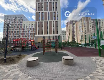 1-комнатная квартира, этаж 10 из 10, 43 м²