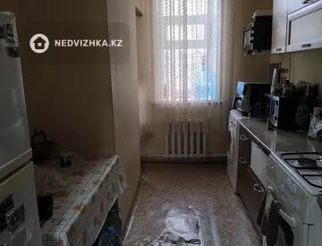 3-комнатная квартира, этаж 1 из 2, 62 м²