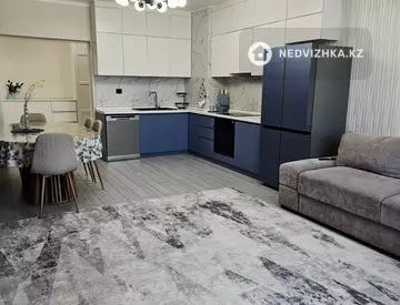 3-комнатная квартира, этаж 4 из 13, 81 м²