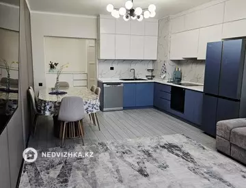 3-комнатная квартира, этаж 4 из 13, 81 м²