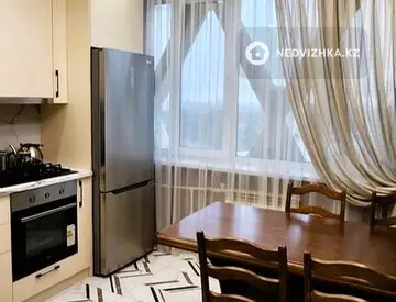 3-комнатная квартира, этаж 8, 71 м²