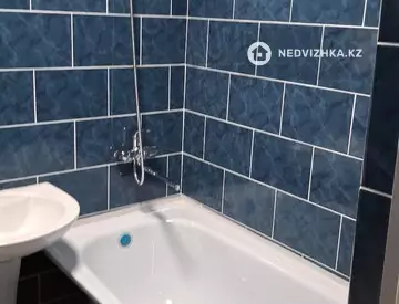 1-комнатная квартира, этаж 3 из 5, 32 м²