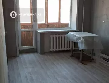 1-комнатная квартира, этаж 3 из 5, 32 м²