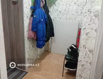 1-комнатная квартира, этаж 4 из 5, 29 м²