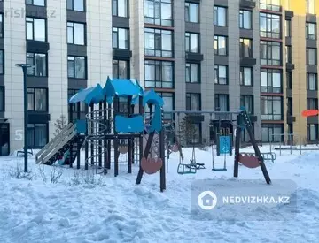 3-комнатная квартира, этаж 3 из 8, 90 м²