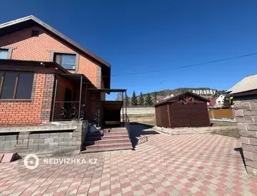 5-комнатный дом, 17 соток, 200 м²