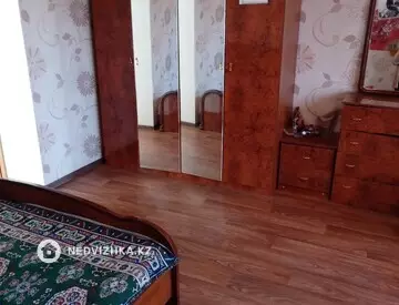 5-комнатный дом, 6 соток, 88 м²