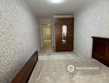 2-комнатная квартира, этаж 1 из 4, 48 м², На длительный срок
