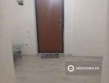 2-комнатная квартира, этаж 3 из 9, 65 м²