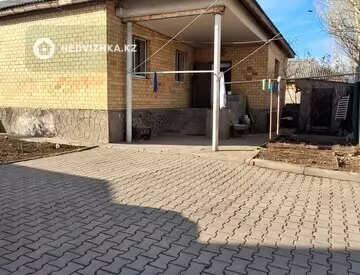 5-комнатный дом, 10 соток, 150 м²