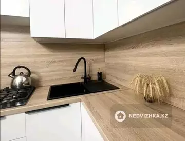 3-комнатная квартира, этаж 6 из 9, 75 м²