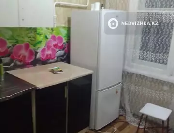 2-комнатная квартира, этаж 1 из 5, 45 м², На длительный срок