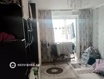 1-комнатная квартира, этаж 4 из 5, 42 м²