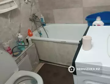 1-комнатная квартира, этаж 4 из 5, 42 м²