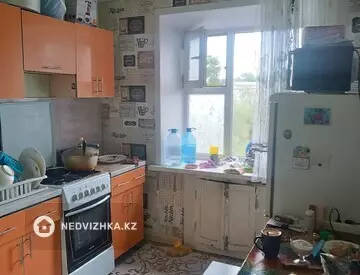 1-комнатная квартира, этаж 4 из 5, 42 м²