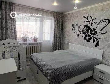 2-комнатная квартира, этаж 3 из 5, 48 м²
