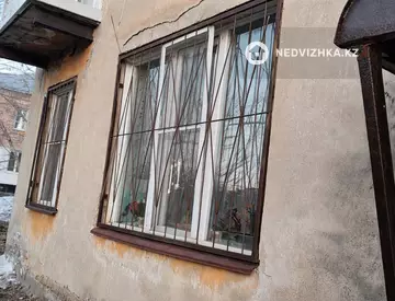 2-комнатная квартира, этаж 1 из 2, 43 м²