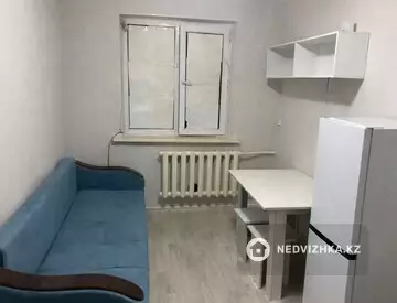 1-комнатная квартира, этаж 4 из 4, 14 м²