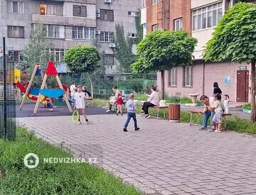 2-комнатная квартира, этаж 11 из 13, 50 м²