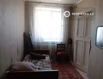2-комнатная квартира, этаж 2 из 2, 47 м², На длительный срок