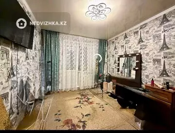 3-комнатная квартира, этаж 3 из 9, 63 м²