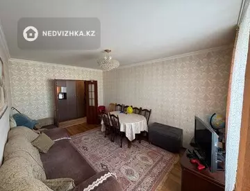 3-комнатная квартира, этаж 9 из 9, 70 м²