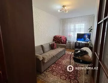 3-комнатная квартира, этаж 9 из 9, 70 м²