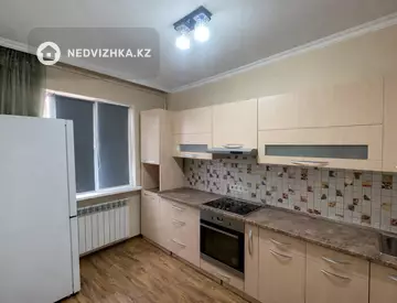 1-комнатная квартира, этаж 9 из 10, 36 м²