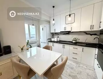 2-комнатная квартира, этаж 14 из 16, 64 м²