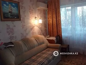 1-комнатная квартира, этаж 3 из 5, 34 м², На длительный срок