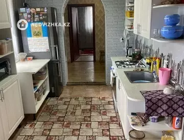5-комнатный дом, 10 соток, 80 м²