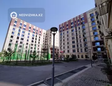 1-комнатная квартира, этаж 2 из 9, 51 м²