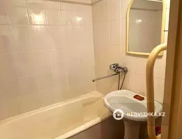 2-комнатная квартира, этаж 1 из 5, 52 м²