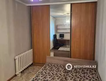 2-комнатная квартира, этаж 4 из 5, 42 м²