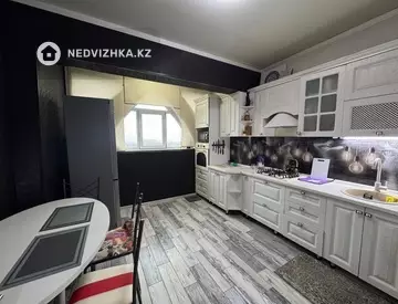2-комнатная квартира, этаж 9 из 9, 62 м²