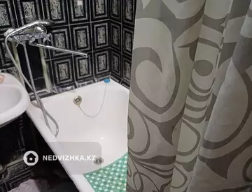 2-комнатная квартира, этаж 2 из 5, 48 м², На длительный срок