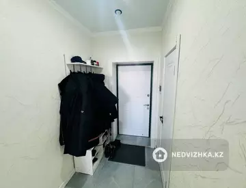 2-комнатная квартира, этаж 4 из 9, 34 м²
