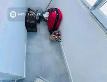 2-комнатная квартира, этаж 4 из 9, 34 м²