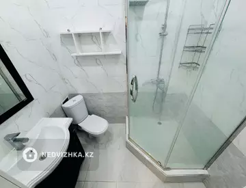 1-комнатная квартира, этаж 8 из 8, 34 м²