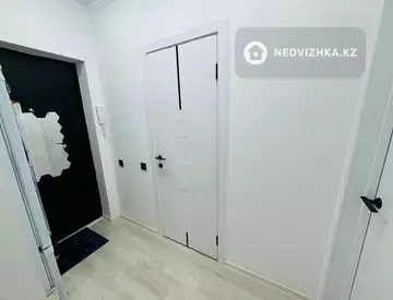 2-комнатная квартира, этаж 2 из 6, 37 м²