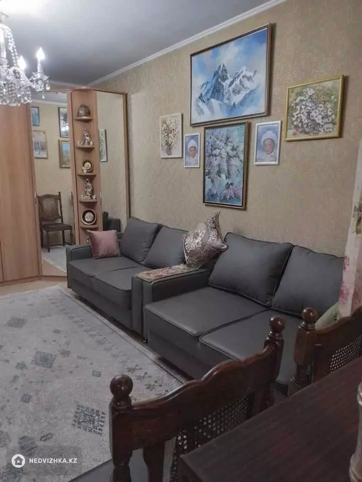 72.4 м², 3-комнатная квартира, этаж 2 из 9, 72 м², изображение - 1