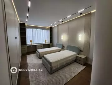 3-комнатная квартира, этаж 11 из 16, 123 м²