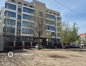 3-комнатная квартира, этаж 2 из 5, 125 м²