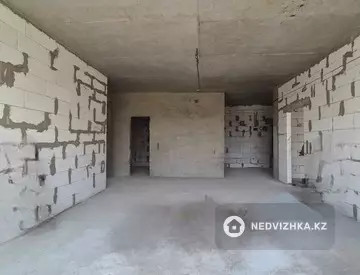 3-комнатная квартира, этаж 2 из 5, 125 м²