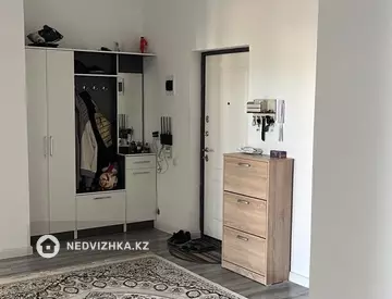 2-комнатная квартира, этаж 2 из 4, 95 м², На длительный срок