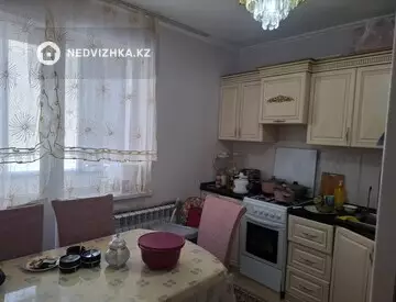 2-комнатная квартира, этаж 1 из 5, 60 м²