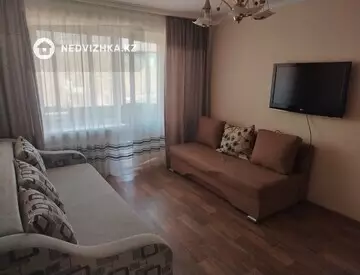 1-комнатная квартира, этаж 3 из 6, 38 м², На длительный срок