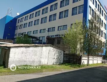 3-комнатная квартира, этаж 2 из 3, 65 м²